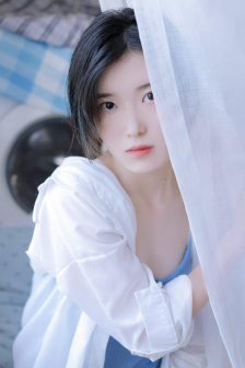 欧美《熟妇的荡欲》未删减版