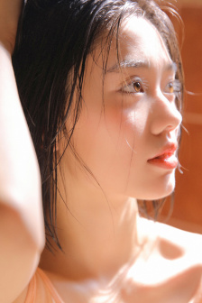王亮李美诗